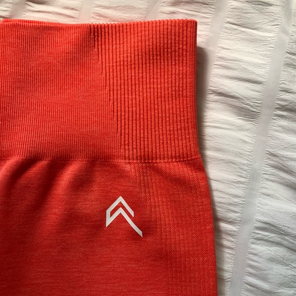 ONER ACTIVE | Classic Biker Shorts - Picture 4 of 6